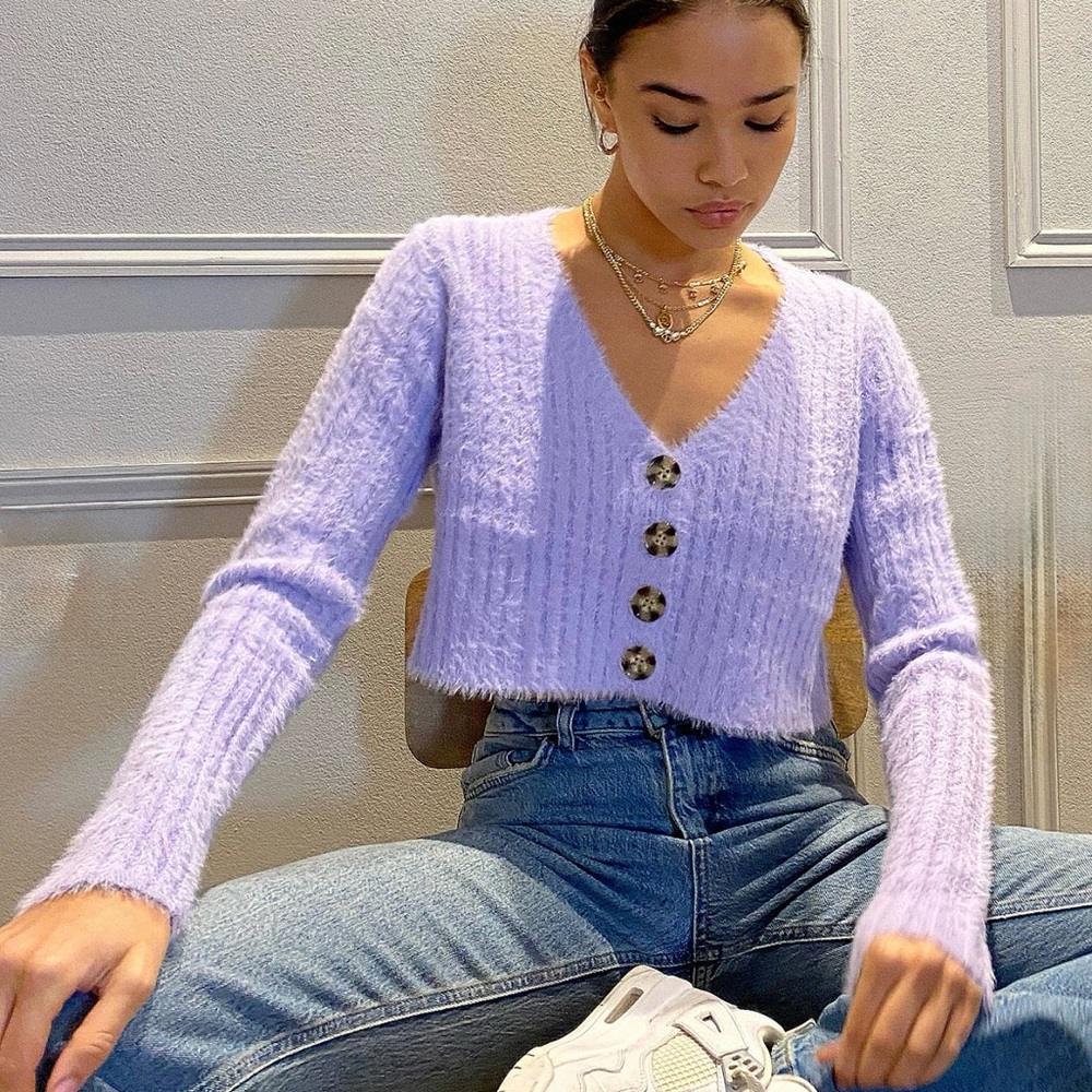 UO Rochelle Fuzzy Lilac Cropped Cardigan - Soft, Plush, Button-front, Size Small